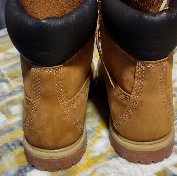 Timberland Boots - Picture 5 of 5